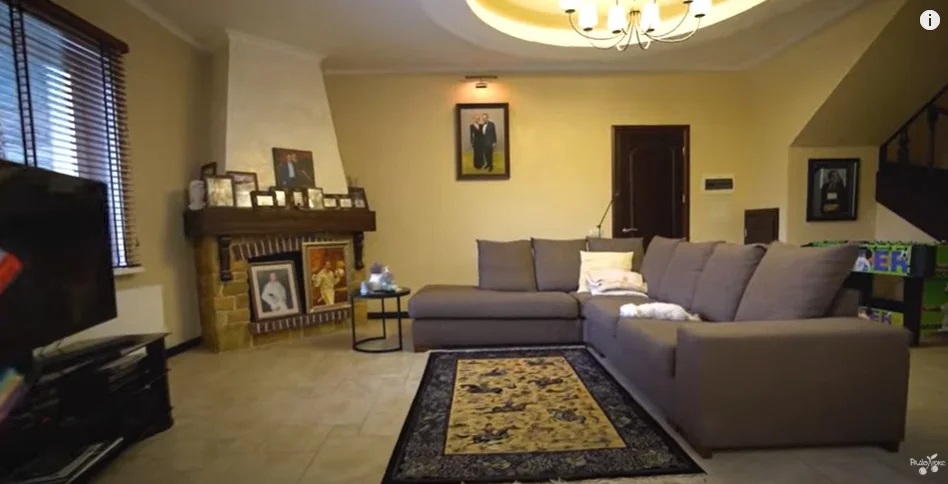 Кадр із відео