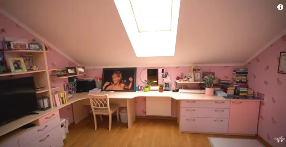 Кадр із відео