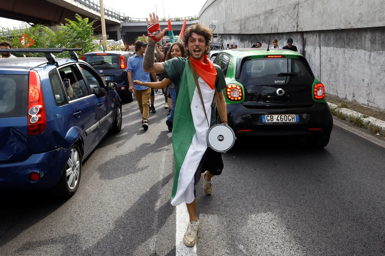 REUTERS/Francesco Fotia