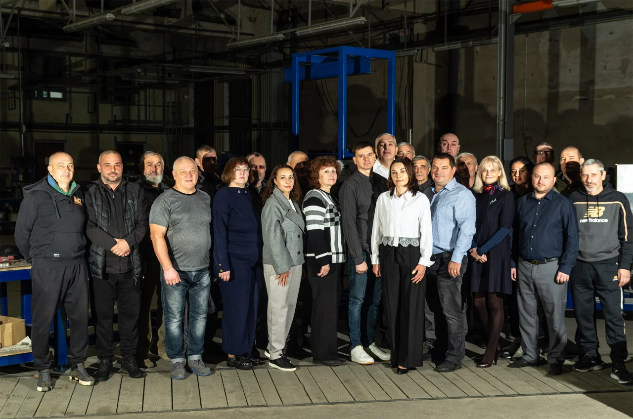 Колектив компанії (Фото: DR)