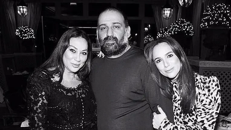 Тімур Міндіч із тещею Аллою Вербер (ліворуч) та дружиною Катериною Вербер (праворуч), 2017 рік (Фото: Instagram | @verberalla)