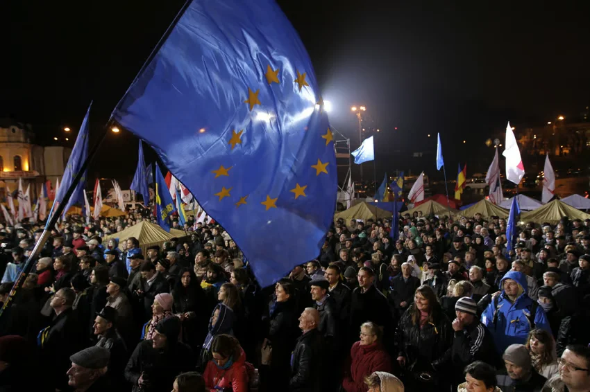 Украинцы на Майдане, 2013 год (Фото: AP Photo/Sergei Chuzavkov/East News)
