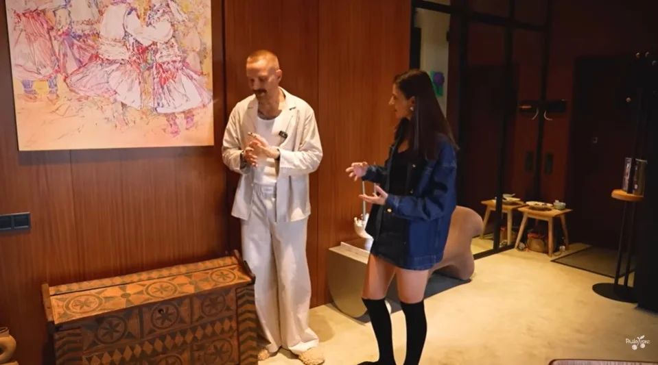 Кадр із відео