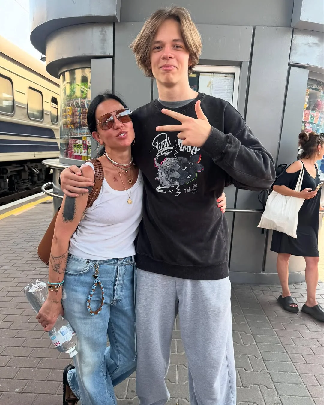 Ірина Горова із сином Андрієм, який виїхав з України (Фото: instagram.com/gorovaya_irina)