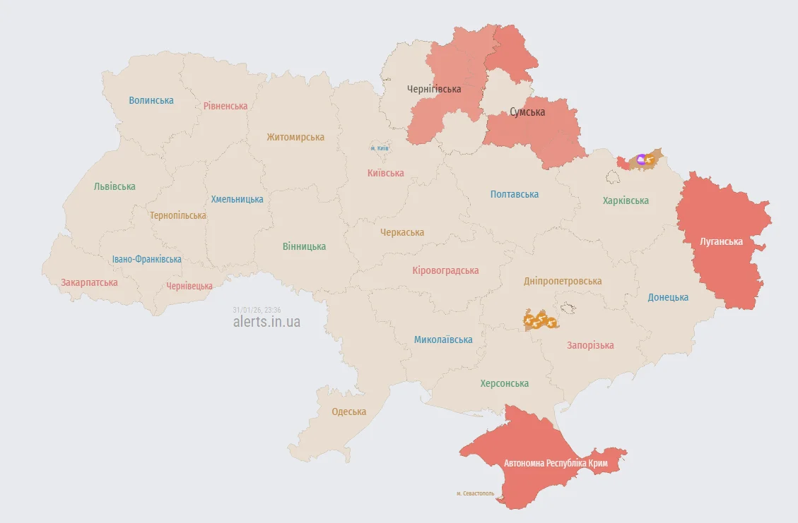 Карта воздушных тревог в Украине по состоянию на 23:36 31 января 2026 года (Фото: alerts.in.ua)