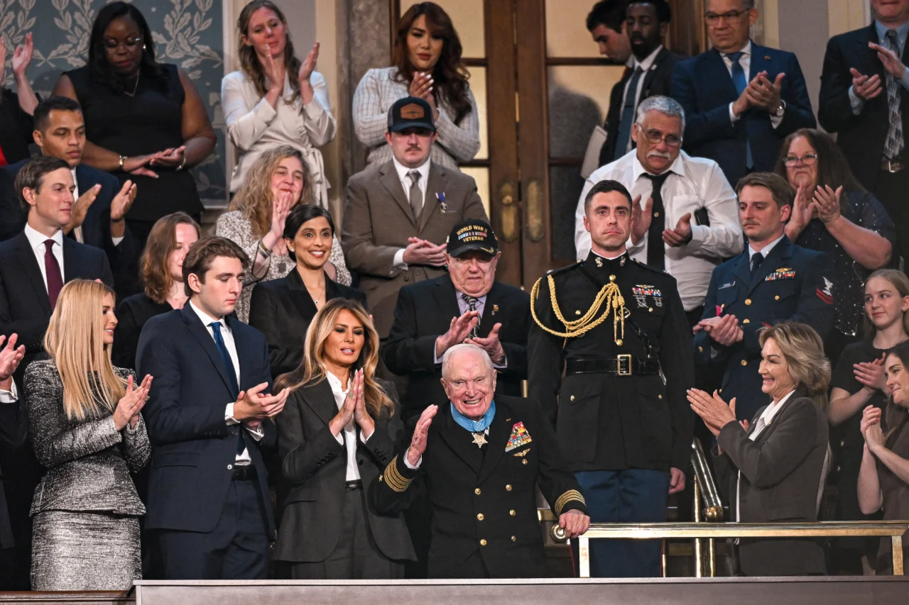 Kenny Holston/Pool via REUTERS