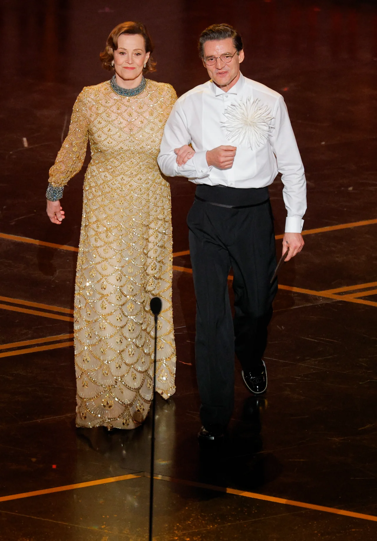 Педро Паскаль та Сігурні Вівер (Фото: REUTERS/Mike Blake)