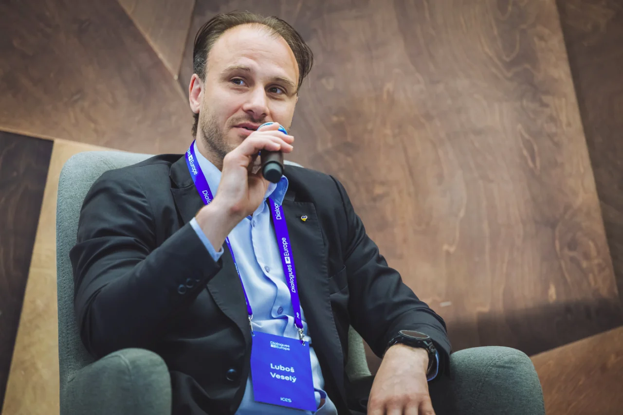 Сергей Денисенко